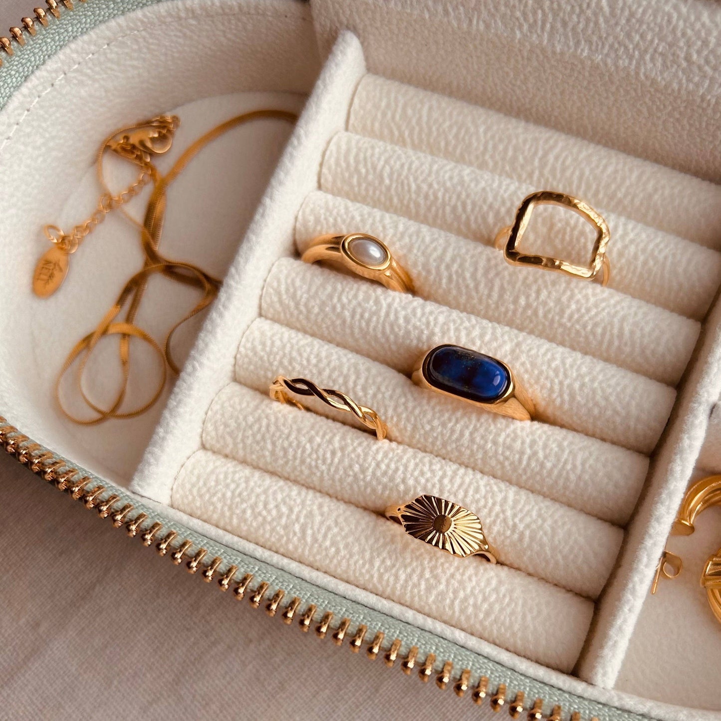 Everyday Twisted Band Ring